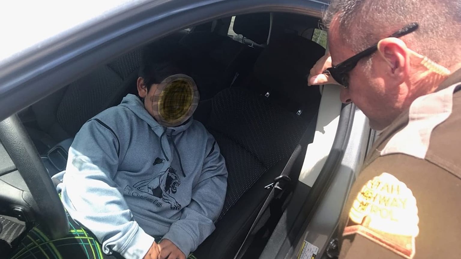 5-летний мальчик угнал машину родителей и поехал покупать себе Lamborghini