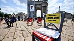 Protesta de los propietarios de bares y restaurantes en Milán 