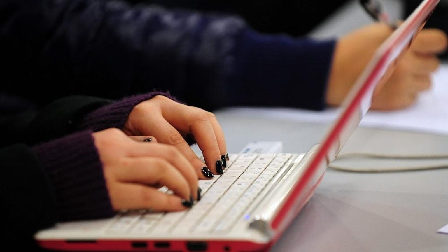 Evden alabileceğiniz ücretsiz kurslar