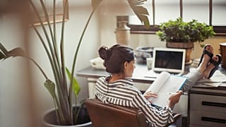 Employees tell us what their carefully orchestrated zoom set-ups say about them