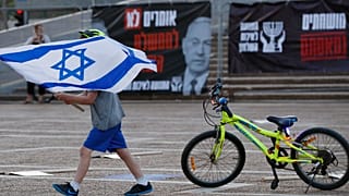 İsrail Yüksek mahkemesi'nden Netanyahu-Ganz koalisyonuna yeşil ışık