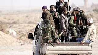 متمردون في مدينة بنغازي 2011/ صورة توضيحية من الأرشيف
