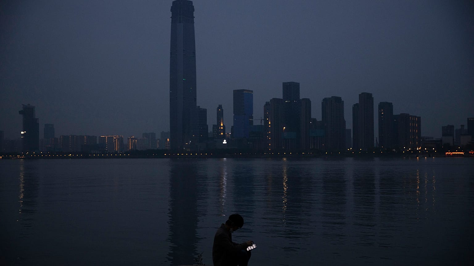 Virus Outbreak Yangtze River in Wuhan