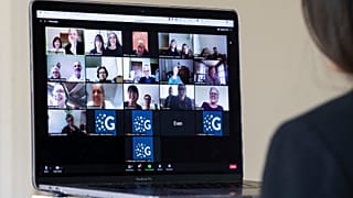 Güney Afrika'da milletvekillerinin Zoom görüşmesini pornografik görüntüler böldü