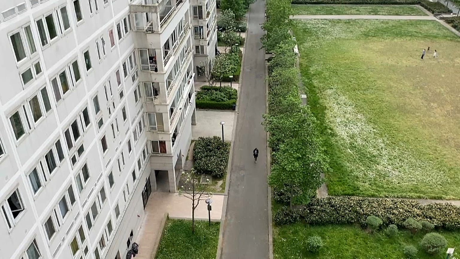 Alunos em dificuldade nos bairros sociais franceses 