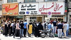بدون ماسک در خیابان‌ها؛ مردم و متخصصان نگران شیوع دوباره ویروس کرونا 