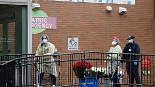 New York'ta Covid-19'la bağlantılı olduğu sanılan yeni hastalık 3 çocuğun ölümüne neden oldu 