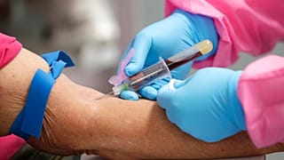 Coronavirus antibody tests: Expert casts doubt on viability of 'immunity passports'