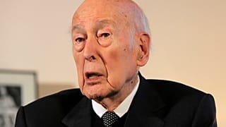 Valéry Giscard d'Estaing lors d'un entretien avec des journalistes de l'agence AP à Paris, le 30 janvier 2020