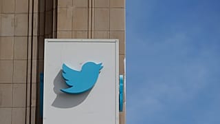 Twitter'ın San Francisco'daki binasının dışındaki tabela