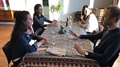 Kontakt nur zu 4t: Belgier dürfen Freunde und Familie wieder sehen