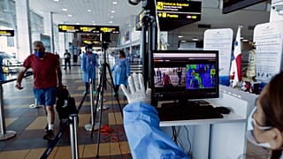 Coronavirus, Spagna: 14 giorni di isolamento per chi arriva dall'estero