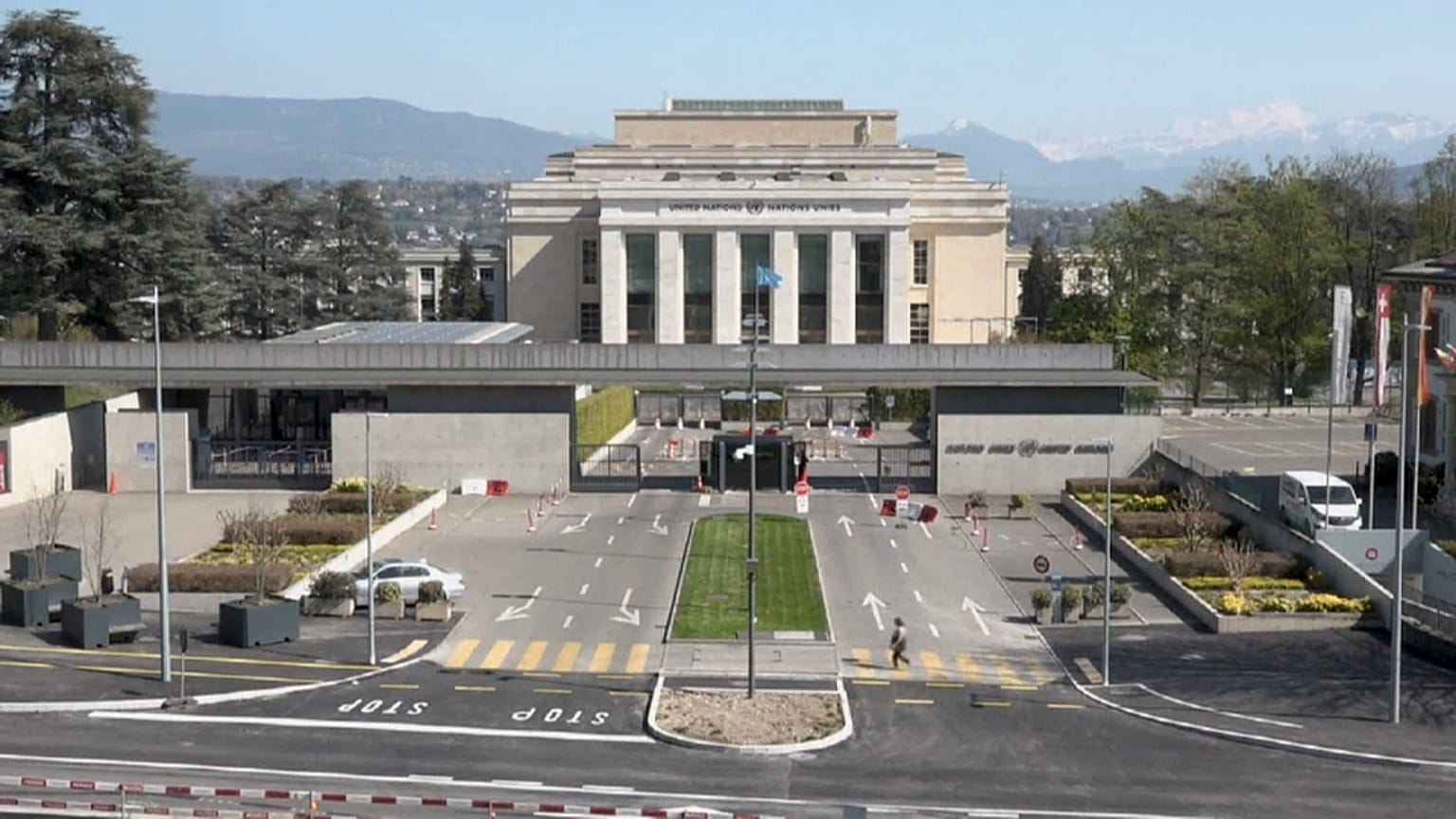 Il covid in zona di guerra, preoccupazione Onu per l'Est dell'Ucraina 