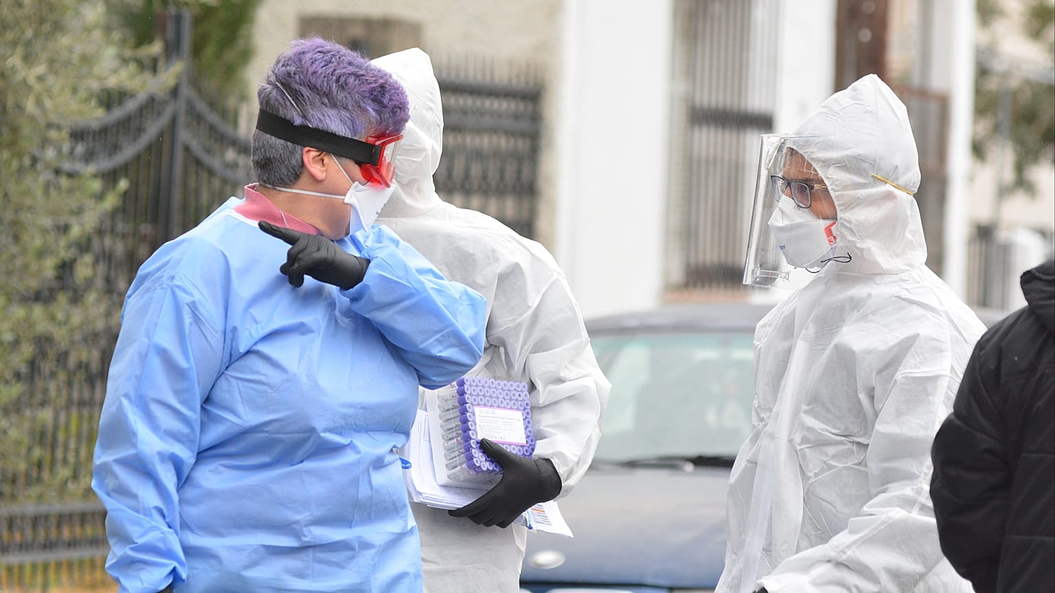 ΛΑΡΙΣΑ ΝΕΑ ΣΜΥΡΝΗ ΚΡΟΥΣΜΑΤΑ ΚΟΡΟΝΟΪΟΥ ΔΕΙΓΜΑΤΟΛΗΠΤΙΚΟΙ ΕΛΕΓΧΟΙ