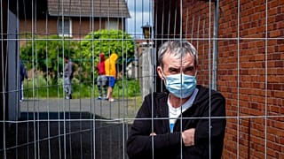 CORRECTION APTOPIX Virus Outbreak Germany Slaughterhouse