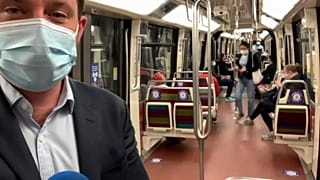 Public transport still largely empty in Paris