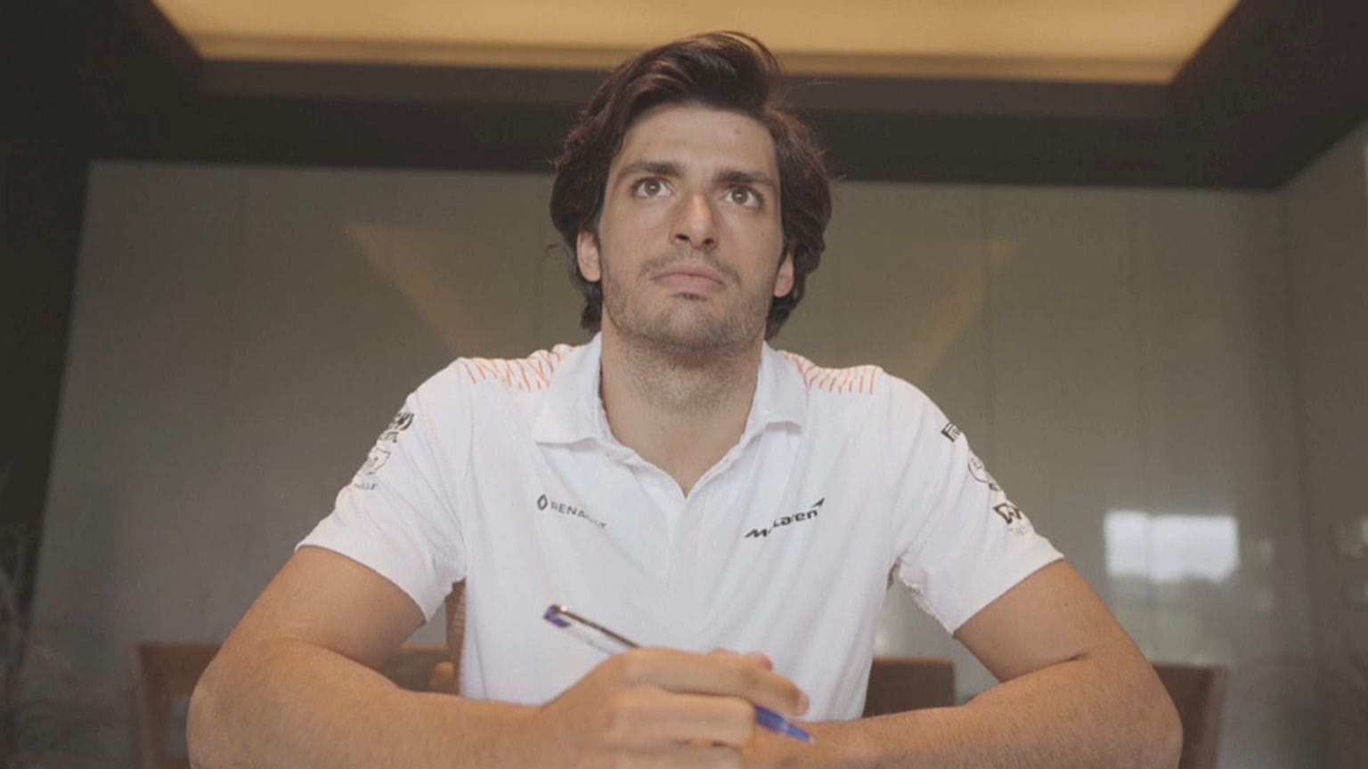 Carlos Sainz ficha por Ferrari para las dos próximas temporadas