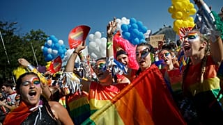 Foto de archivo de una manifestación LGBT en Madrid