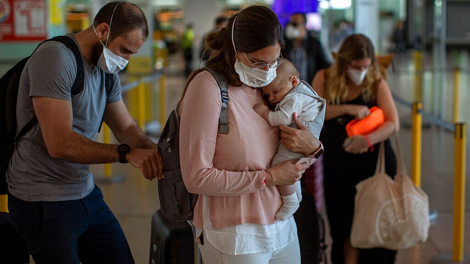 España amplía la prohibición de entrada desde fuera del espacio Schengen