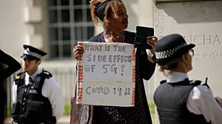 Conspiracy theorists link 5G to the coronavirus