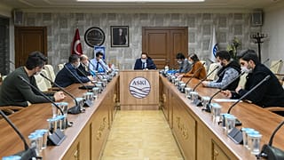 Salgınla mücadelede Ankara Büyükşehir Belediyesi öncelikli olmayan ihaleleri erteliyor 