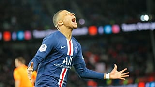 مبابي محتفلاً بتسجيل هدف في الدوري الفرنسي 
