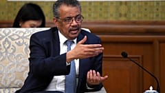 ΠΟΥ: Ανεξάρτητο έλεγχο για την απάντηση στην πανδημία υποσχέθηκε ο Τέντρος Αντανόμ Γκεμπρεγεσούς
