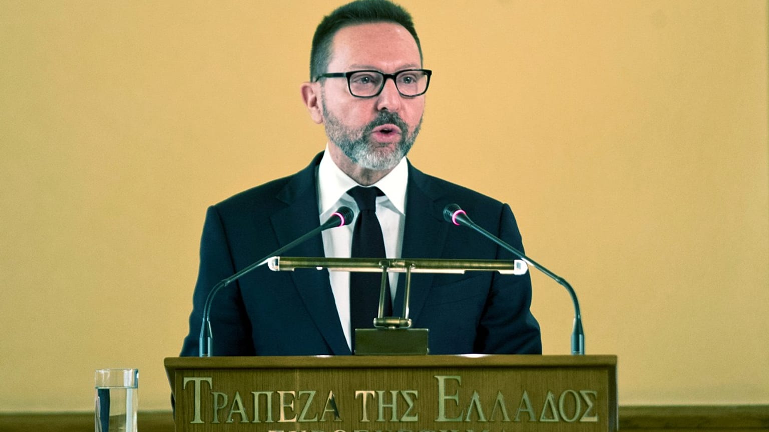 ΤτΕ: Ομόφωνη απόφαση η ανανέωση της θητείας του Γιάννη Στουρνάρα