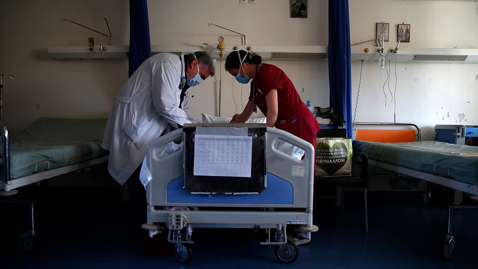 Greece virus outbreak