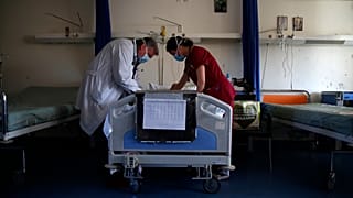 Greece virus outbreak