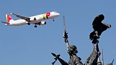 Companhia transportadora aérea portuguesa necessita de financiamento urgente