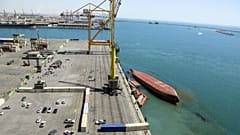 عکس آرشیوی است