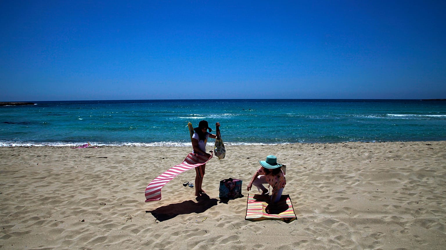 Virus Outbreak Cyprus Enticing Tourists