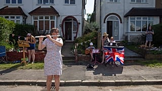 UK Elizabeth Dalziel