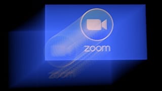 تطبيق زووم