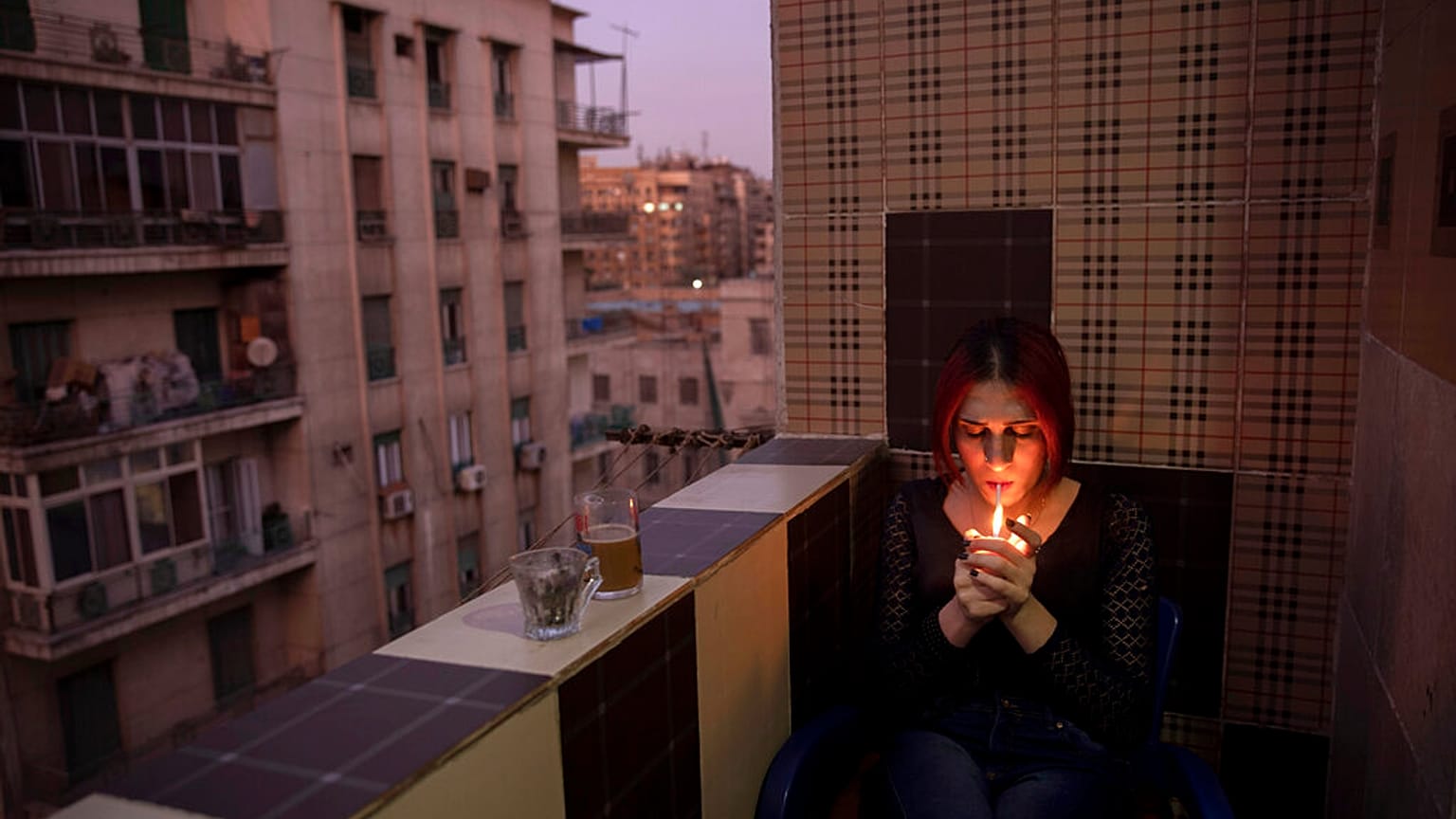 Betiltották a mentolos cigarettát és az ízesített e-cigit