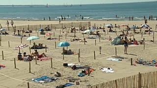 Franceses dirigem-se para as praias