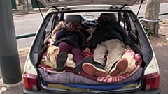 Im Elend: Obdachlose und Roma in der Coronakrise 