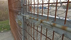 Transitlager für Migranten und Flüchtlinge