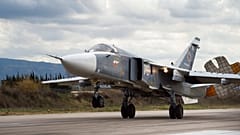 Rus SU 24 savaş uçağı