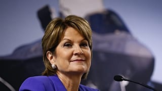 Marillyn Hewson, a Lockheed Martin elnök-vezérigazgatója bejelentette visszavonulását