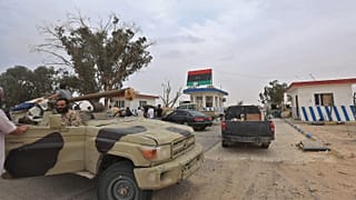 قوات حكومة الوفاق الوطني المعتر بها دوليا تستعيد سطرتها على قاعدة الوطية - 2020/05/18/