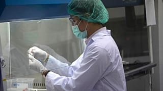 Covid-19 aşısı için çalışmalar sürüyor