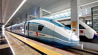 Yüksek Hızlı Tren seferleri yeniden başladı