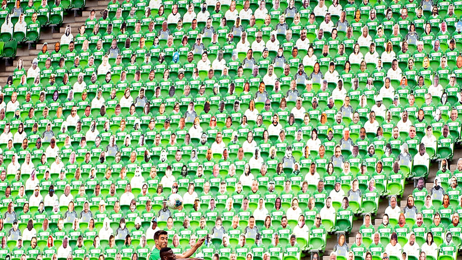 május végétől visszatérhetnek a szurkolók a magyar stadionokba