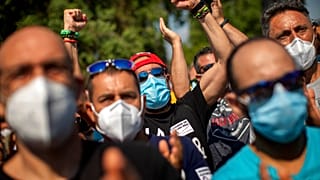 Job losses in Spain spark protests at Nissan's Bercelona plant