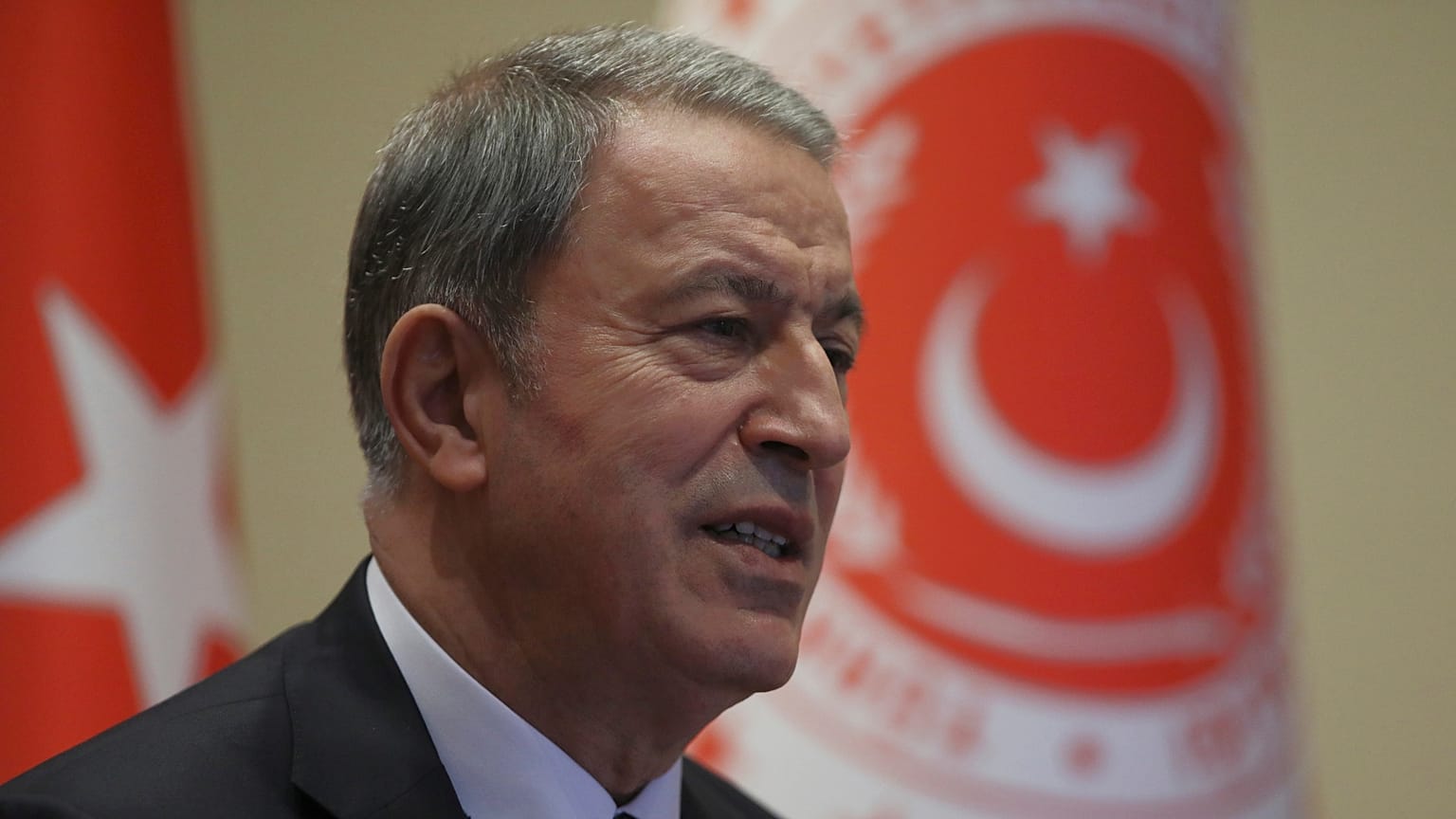 Milli Savunma Bakanı Hulusi Akar