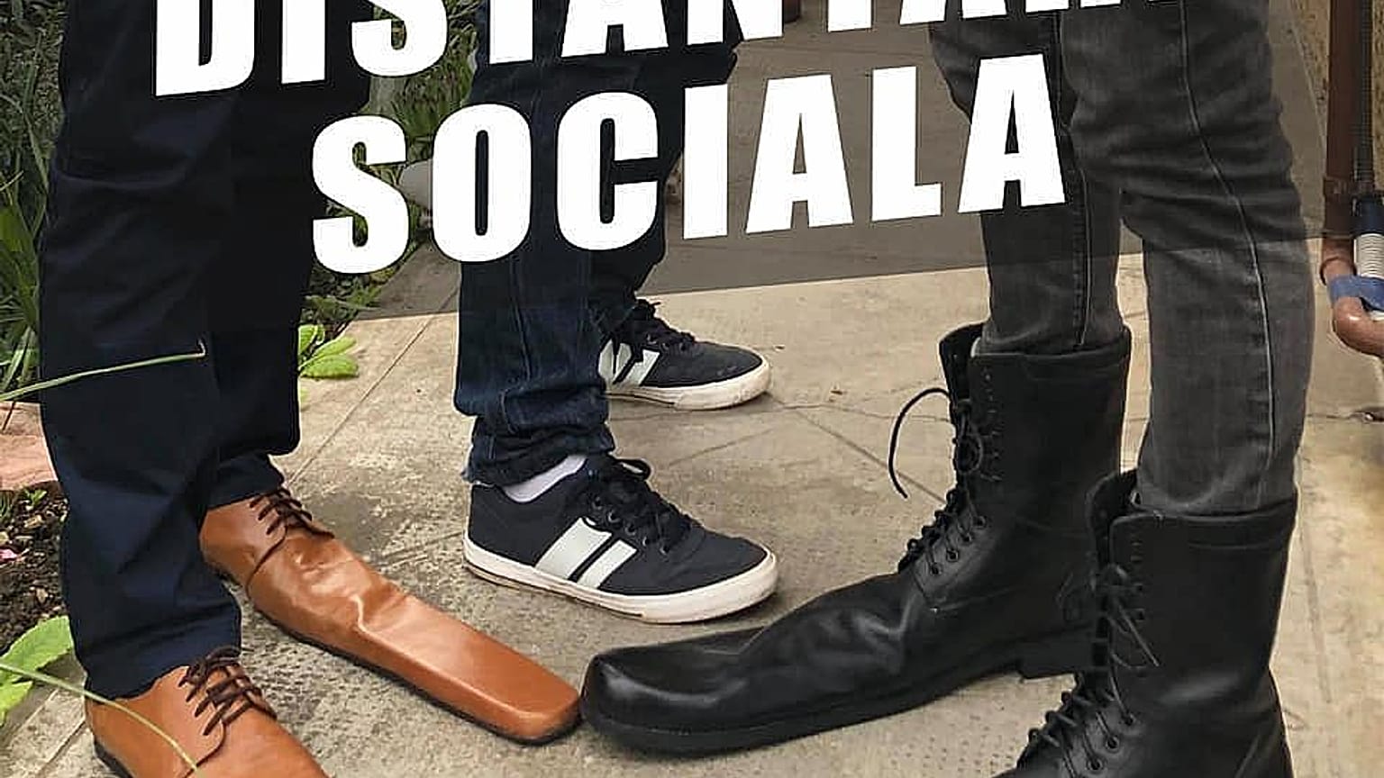 Ιncălțăminte din piele la comandă Facebook Page