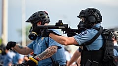 Violência policial gerou o caos em Minneapolis