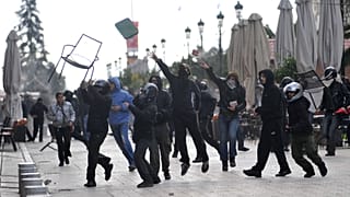 صورة أرشيفية لاحتجاجات في اليونان عام 2008